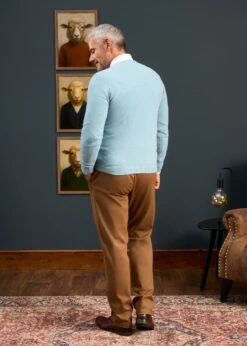 Hampshire Lambswool Jumper In Blue Seal - Classic Fit -Elegant Wear World 050A65 HAMPSHIRE CLASSIC SADDLE SHOULDER VEE BLUE SEAL 04