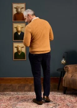 Hampshire Lambswool Jumper In Gazelle - Classic Fit -Elegant Wear World 050A65 HAMPSHIRE CLASSIC SADDLE SHOULDER VEE GAZELLE 05