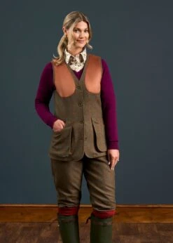 Combrook Ladies Tweed Shooting Waistcoat In Willow - Regular Fit -Elegant Wear World Combrook Ladies Tweed Shooting Waistcoat Willow 4