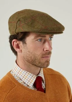 Combrook Men's Tweed Flat Cap In Sage -Elegant Wear World Combrook Mens Tweed Flat Cap Sage 3