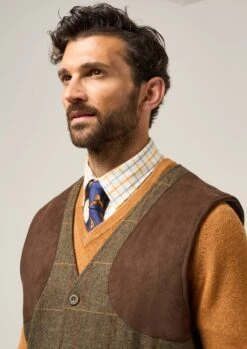 Combrook Men's Tweed Shooting Waistcoat In Teak - Shooting Fit -Elegant Wear World Combrook Tweed Shooting Waistcoat Teak