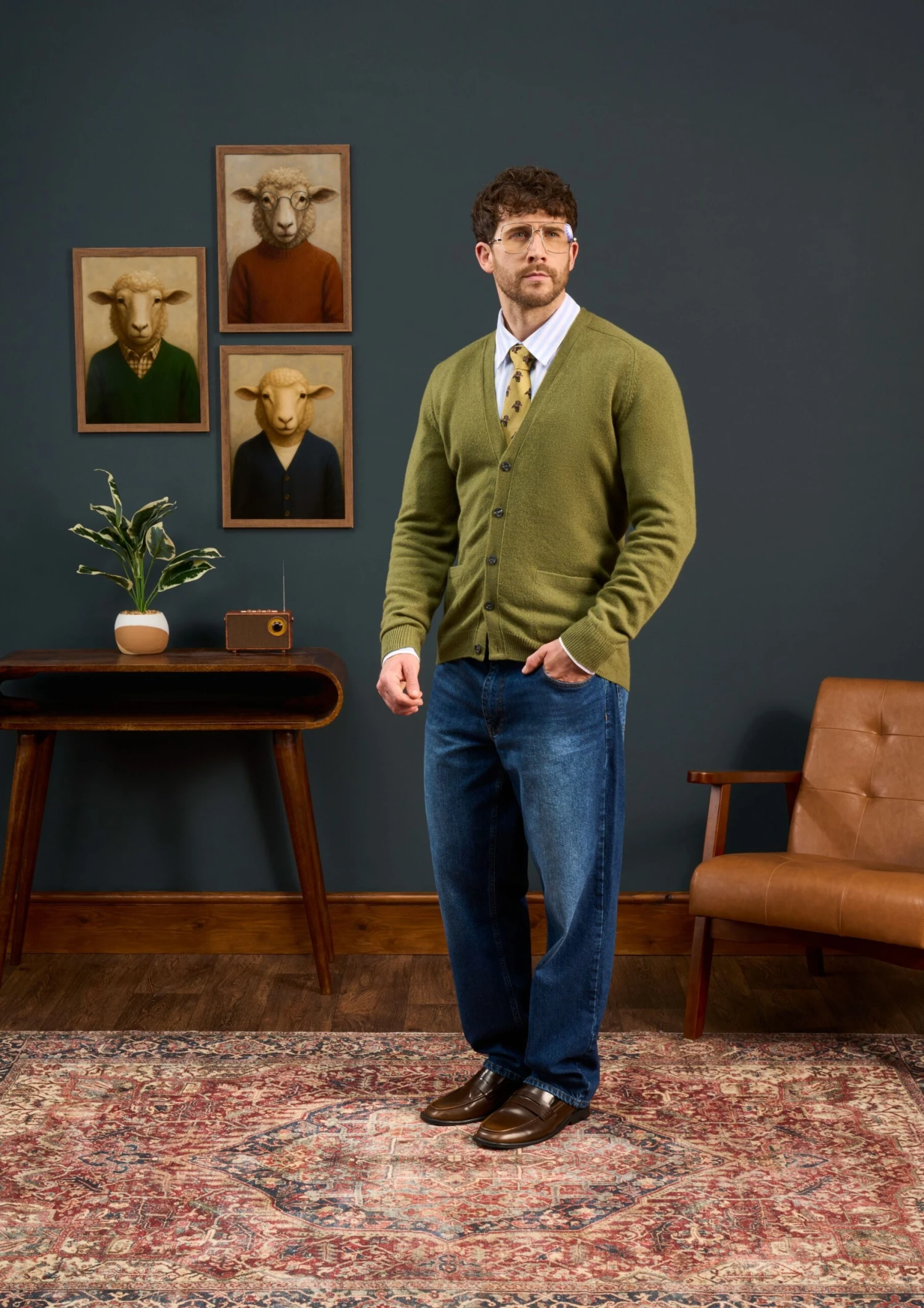 Cornwall Lambswool Cardigan In Green Bean - Classic Fit 5 Cornwall Lambswool Cardigan In Green Bean - Classic Fit - Image 5