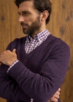 Hampshire Lambswool Jumper In Elderberry - Classic Fit -Elegant Wear World Hampshire Lambswool Jumper Elderberry 5