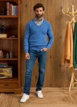 Hampshire Lambswool Jumper In Jeans - Classic Fit -Elegant Wear World Hampshire Lambswool Jumper Jeans 1