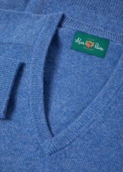 Hampshire Lambswool Jumper In Jeans - Classic Fit -Elegant Wear World Hampshire Lambswool Jumper Jeans