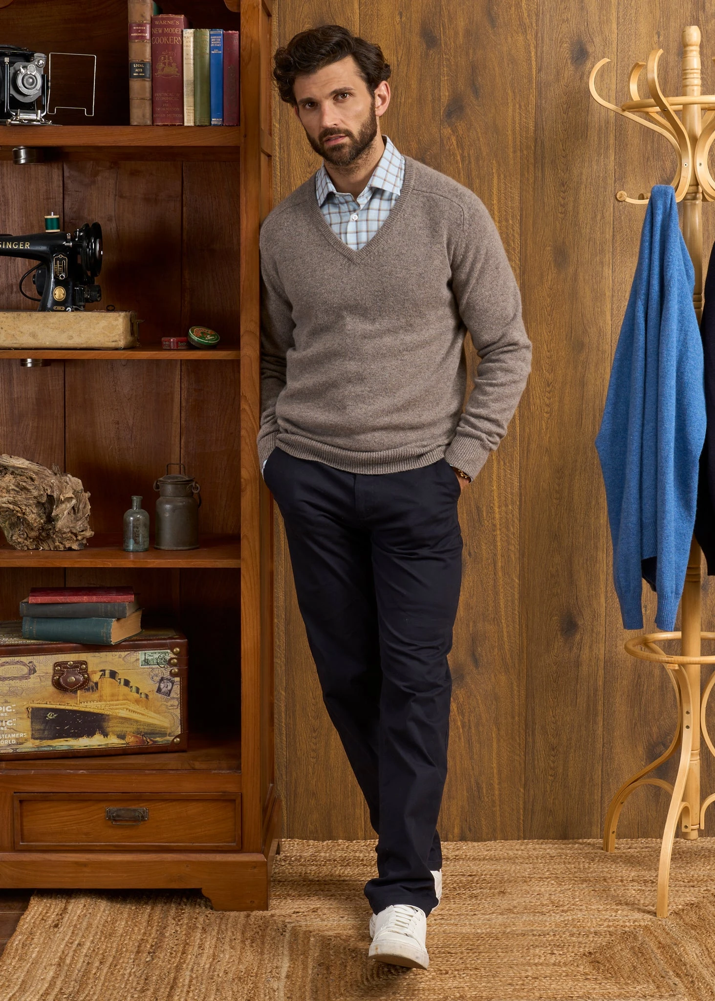 Hampshire Lambswool Jumper In Vole - Classic Fit 4 Hampshire Lambswool Jumper In Vole - Classic Fit - Image 4