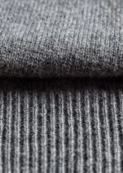 Hampshire Lambswool Jumper In Grey Mix - Classic Fit -Elegant Wear World Hampshire Lambswool Saddle Shoulder Grey Mix Jumper Image5