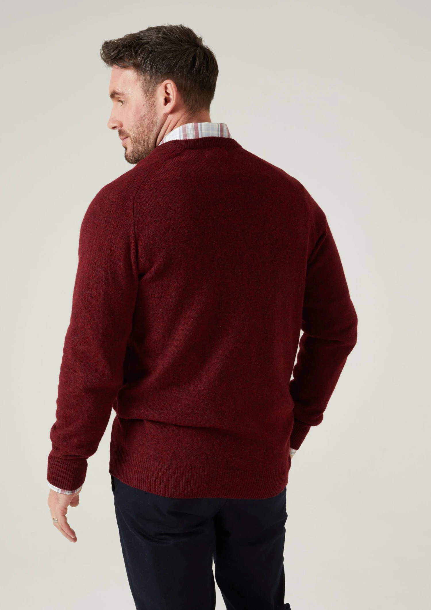 Hampshire Lambswool Jumper In Red Velvet - Classic Fit 3 Hampshire Lambswool Jumper In Red Velvet - Classic Fit - Image 3