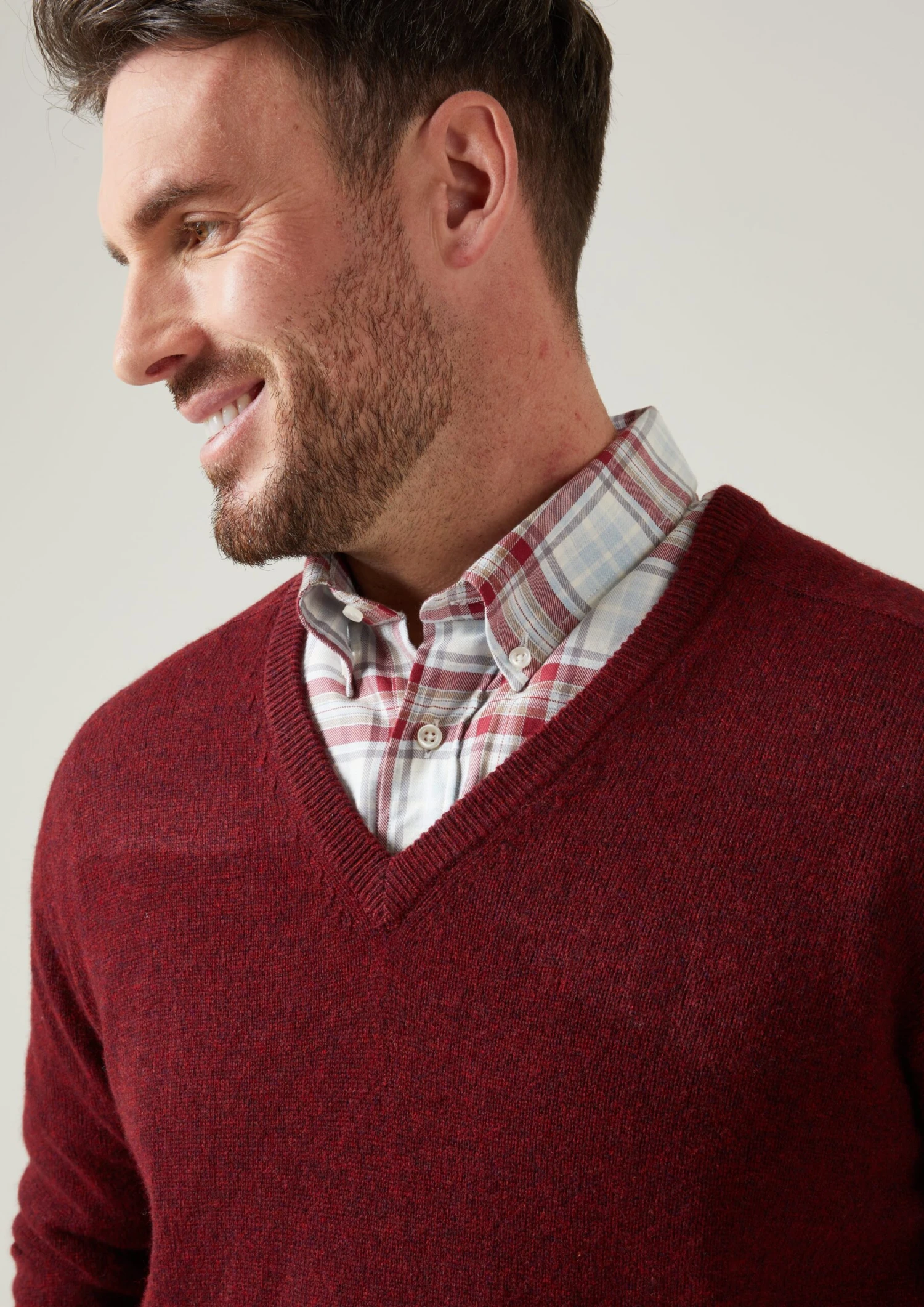 Hampshire Lambswool Jumper In Red Velvet - Classic Fit 5 Hampshire Lambswool Jumper In Red Velvet - Classic Fit - Image 5