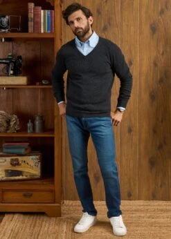 Kilsyth Men's Lambswool Jumper In Charcoal - Regular Fit -Elegant Wear World Kilsyth Lambswool Vee Neck Jumper Charcoal 3