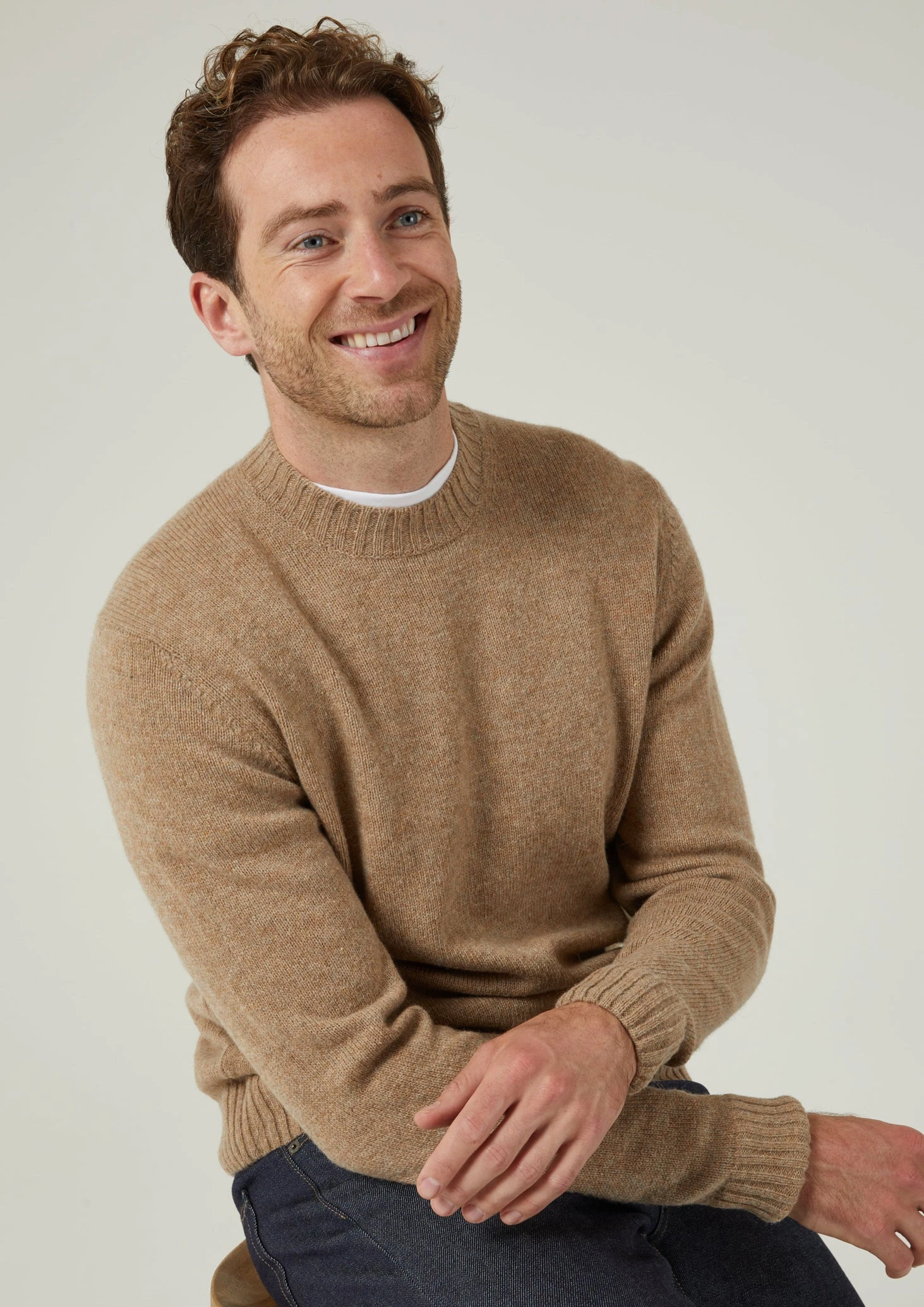 Kinnadie Supersoft Shetland Jumper In Pale Oak - Regular Fit 5 Kinnadie Supersoft Shetland Jumper In Pale Oak - Regular Fit - Image 5