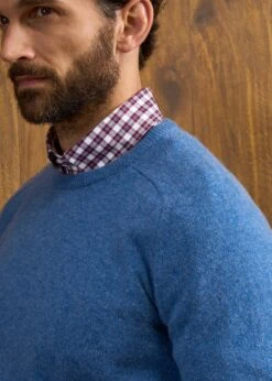 Lenzie Men's Lambswool Jumper In Jeans - Regular Fit -Elegant Wear World Lenzie Lambswool Crew Neck Jumper Jeans 5