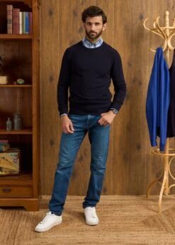 Lenzie Men's Lambswool Jumper In Navy Jumper - Regular Fit -Elegant Wear World Lenzie Lambswool Crew Neck Jumper Navy 1