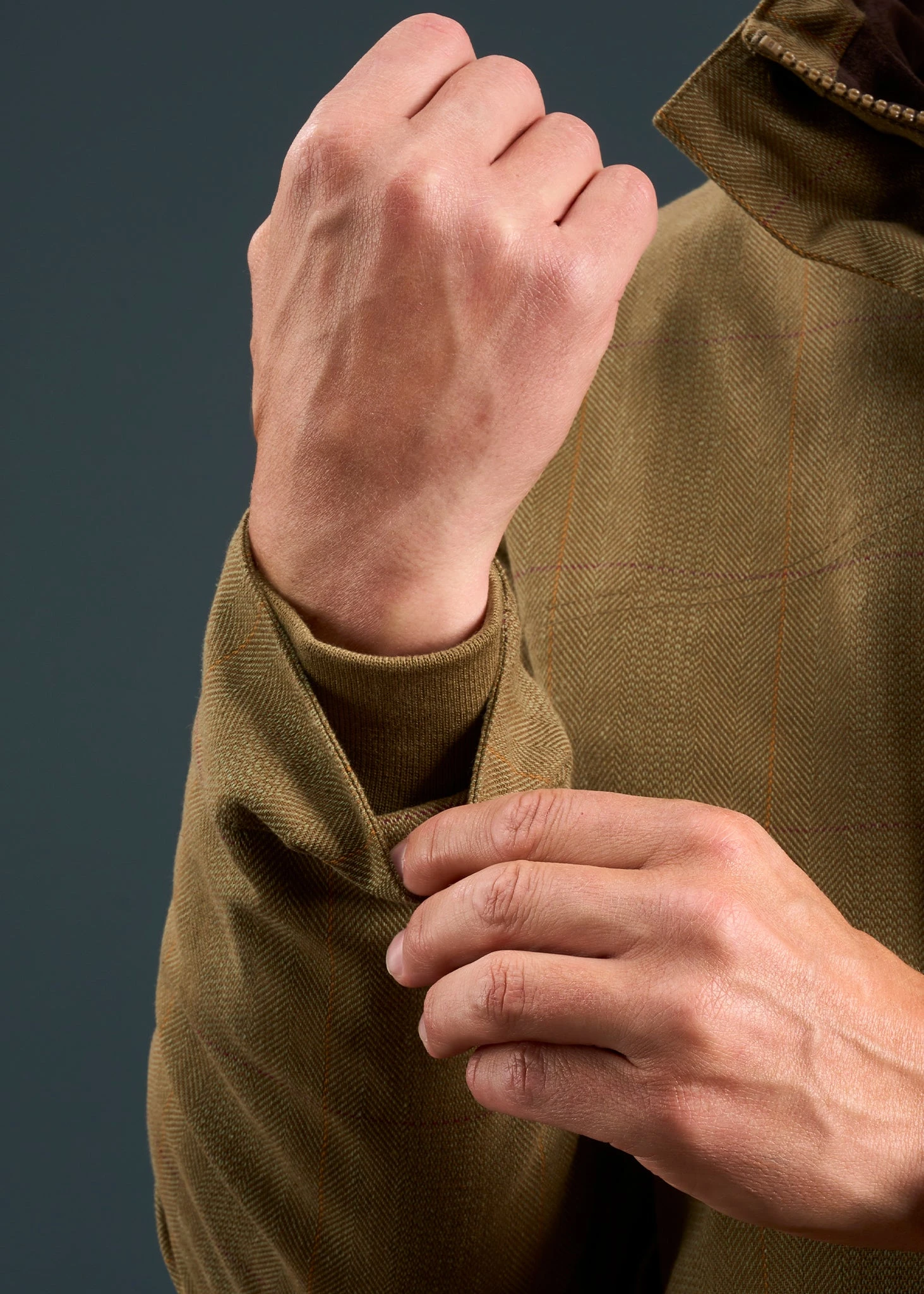 Axford Men's Waterproof Lightweight Field Coat In Aspen - Shooting Fit 6 Axford Men's Waterproof Lightweight Field Coat In Aspen - Shooting Fit - Image 6