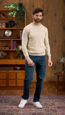 Men's Geelong Lambswool Crew Neck Jumper In Natural - Regular Fit -Elegant Wear World Mens Jumper Crew Neck Natural 3