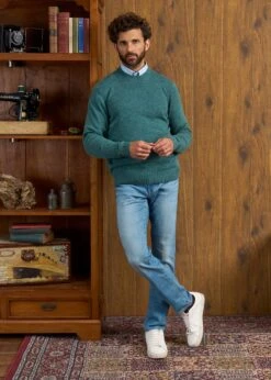 Kinnadie Supersoft Shetland Jumper In Kingfisher - Regular Fit 7 Kinnadie Supersoft Shetland Jumper In Kingfisher - Regular Fit -Elegant Wear World Mens Shetland Wool Jumper Kingfisher 1