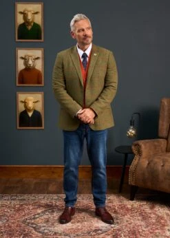 Combrook Men's Tweed Sports Blazer In Reed - Regular Fit -Elegant Wear World Mens Tweed Blazer Green Red Check Combrook 2