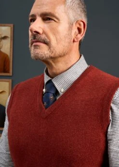 Norfolk Men's Lambswool Slipover In Sienna - Classic Fit -Elegant Wear World Norfolk Mens Lambswool Slipover Sienna 3