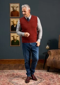 Norfolk Men's Lambswool Slipover In Sienna - Classic Fit -Elegant Wear World Norfolk Mens Lambswool Slipover Sienna 4