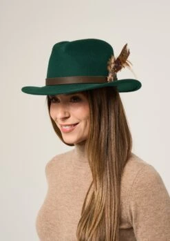 Richmond Ladies Felt Hat With Feather In Bottle -Elegant Wear World Richmond Felt Hat Green Feather