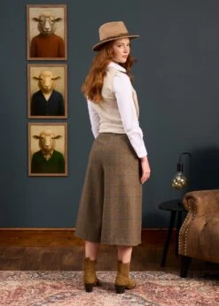 Surrey Ladies Tweed Culottes In Seabrook -Elegant Wear World Surrey Ladies Tweed Cullotes Seabrook 4