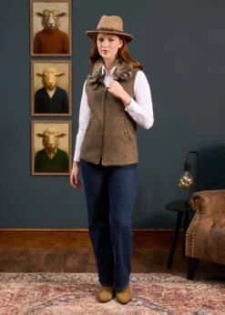 Surrey Ladies Tweed Gilet In Seabrook 7 Surrey Ladies Tweed Gilet In Seabrook -Elegant Wear World Surrey Ladies Tweed Gilet Seabrook 6