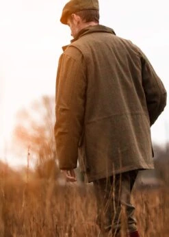 Combrook Men's Tweed Flat Cap In Sage -Elegant Wear World combrook mens tweed flat cap sage 2