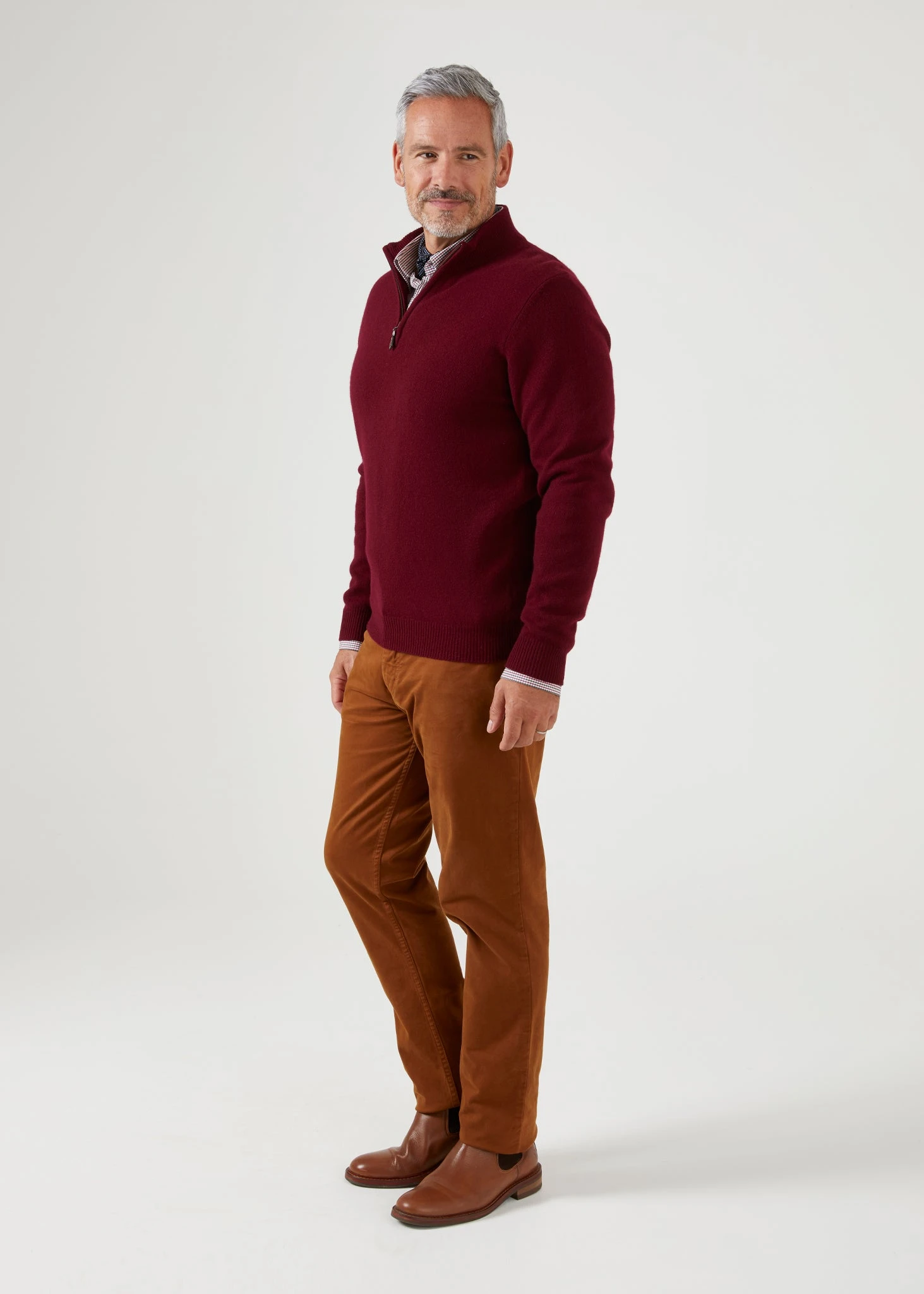 Sutherland Lambswool 1/4 Zip Jumper In Bordeaux - Regular Fit 4 Sutherland Lambswool 1/4 Zip Jumper In Bordeaux - Regular Fit - Image 4